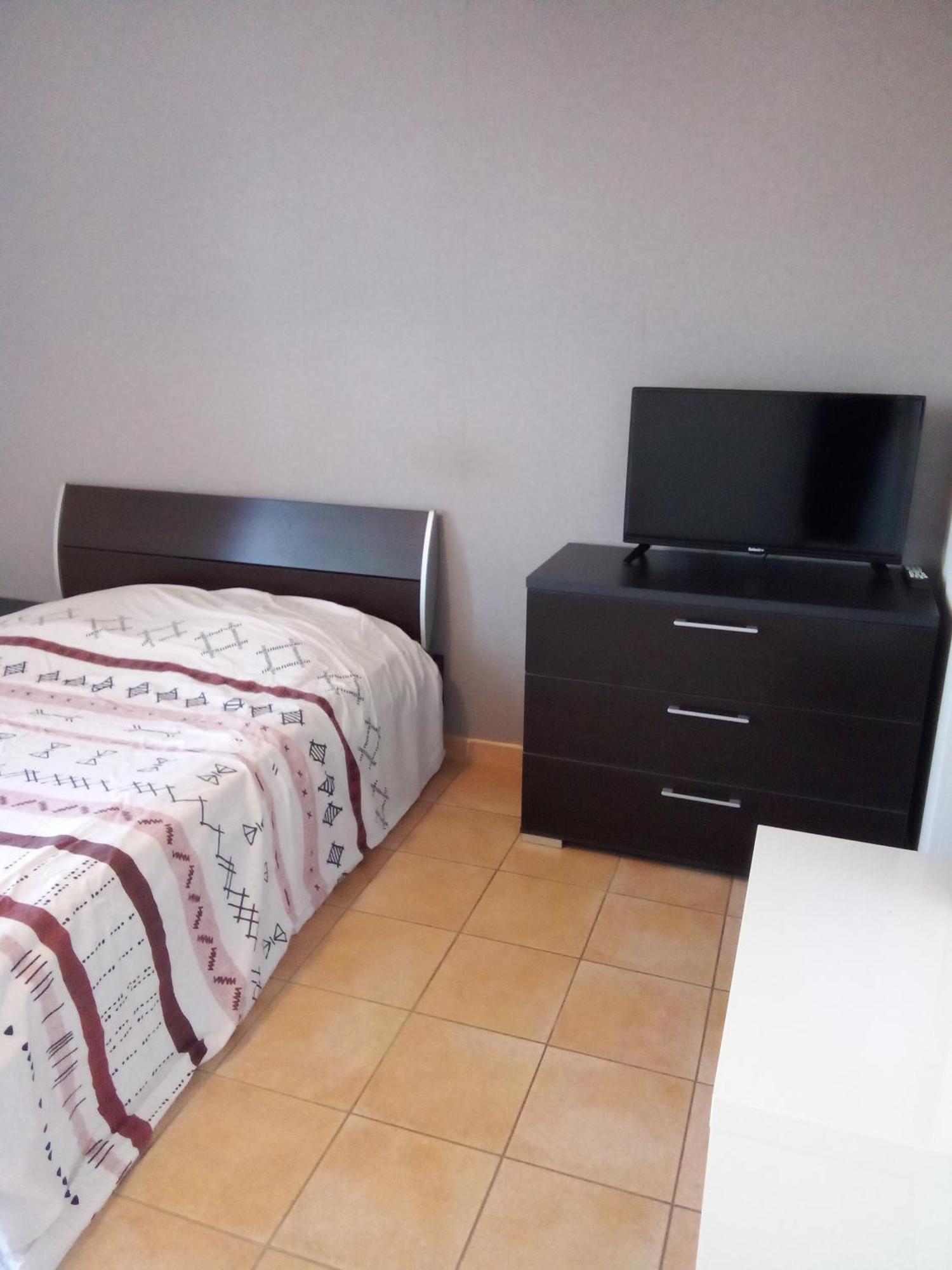 Chez Steph Apartment Saint-Germain-Nuelles Bagian luar foto